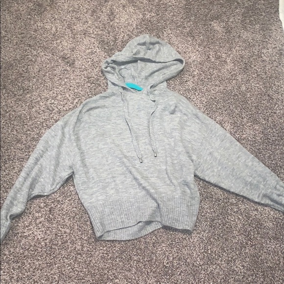 Long sleeve grey sweater - Picture 1 of 3